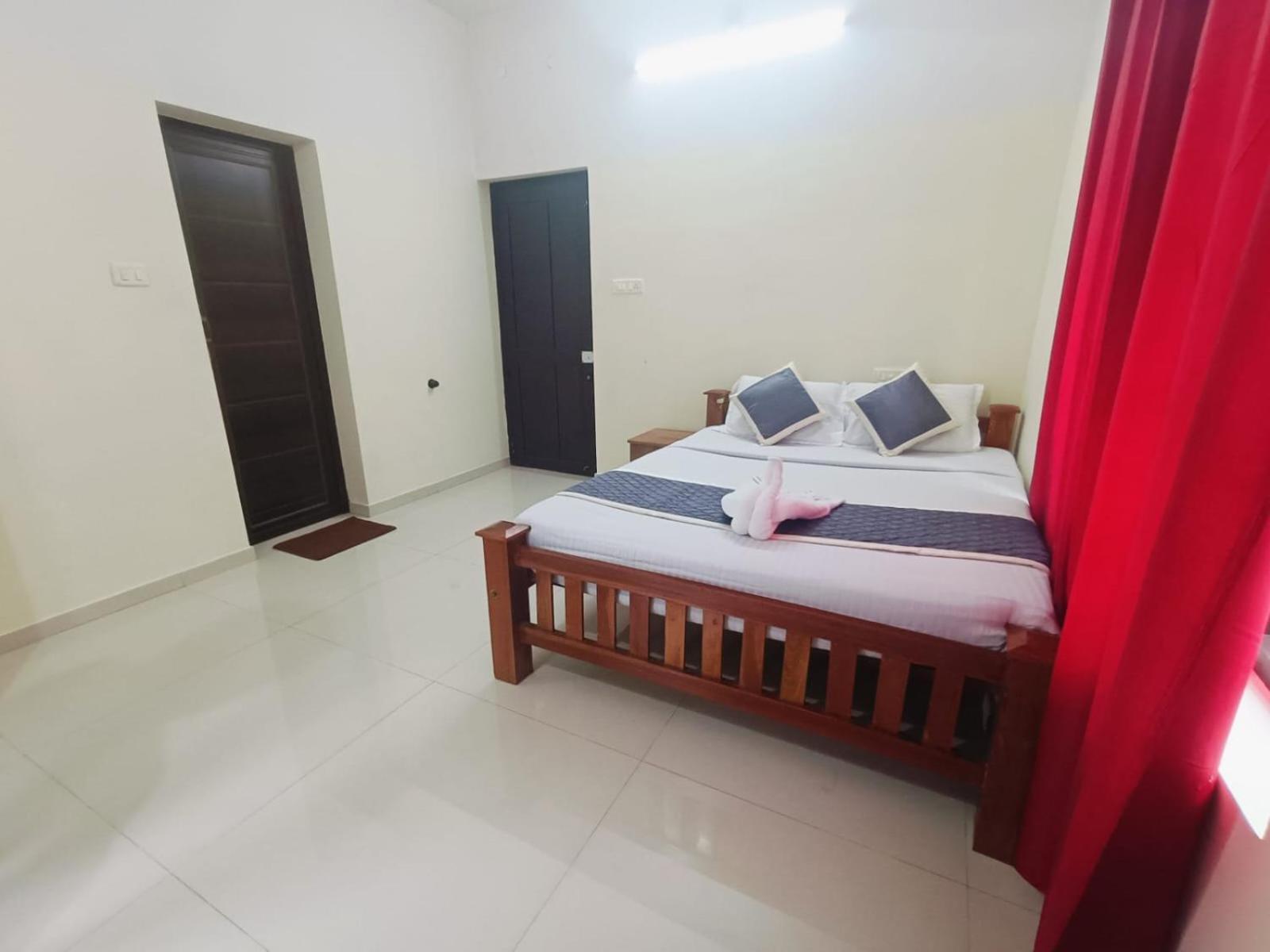 West Darshan Apartments And Villas Thiruvananthapuram Extérieur photo